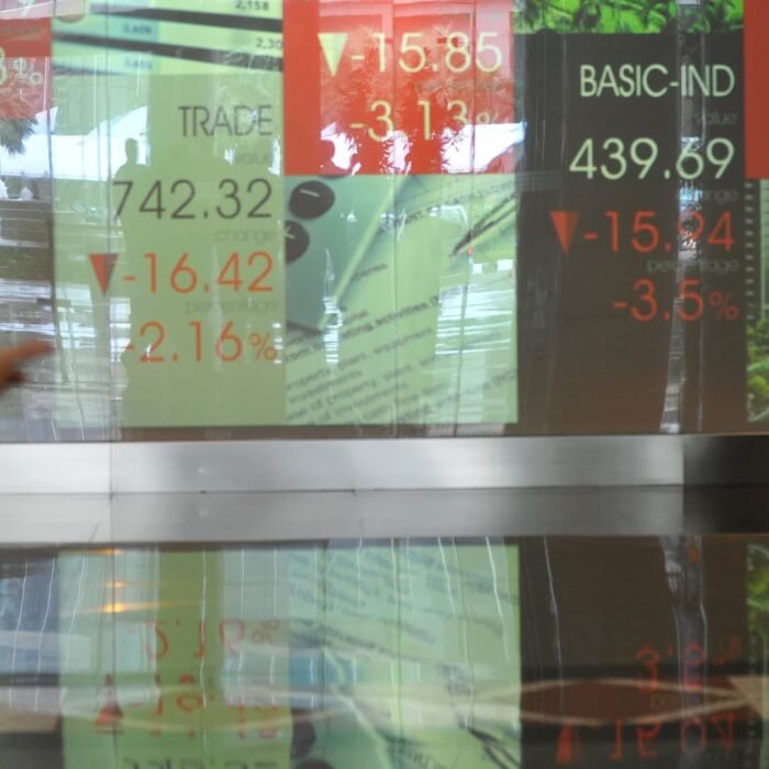 Indonesian Stocks Enter Bull Market After Rebounding From Five-Year Low