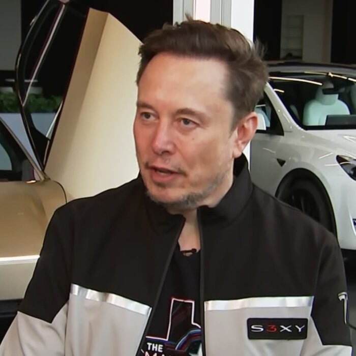 Tesla Shares Drop on Weak Earnings Despite Revenue Beat