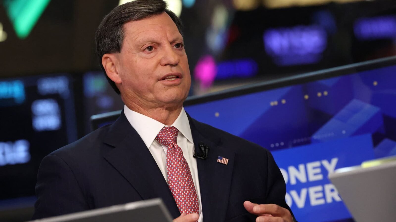 Senate Democrats Accuse IRS Chief Bisignano of Misleading Congress on Staffing