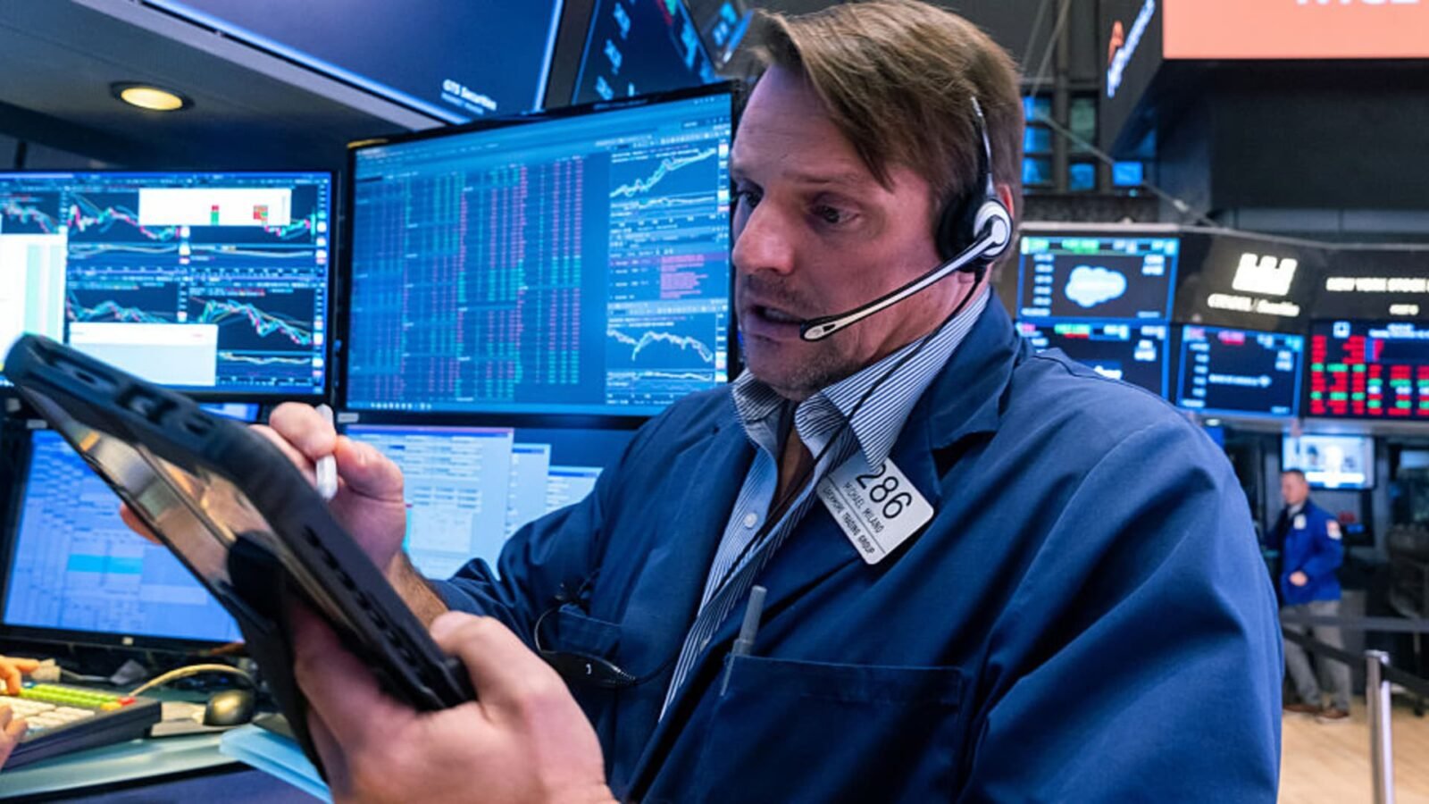 Market Makers' Key Support Level at 7,500 Tests S&P 500's Stability