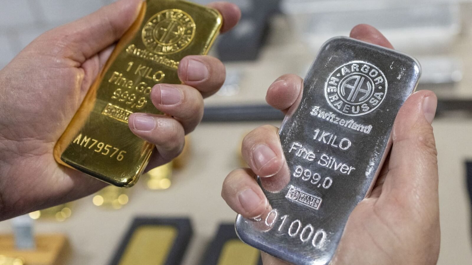 Gold and Silver Rally After Selloff, but Analysts Warn of Headwinds Ahead