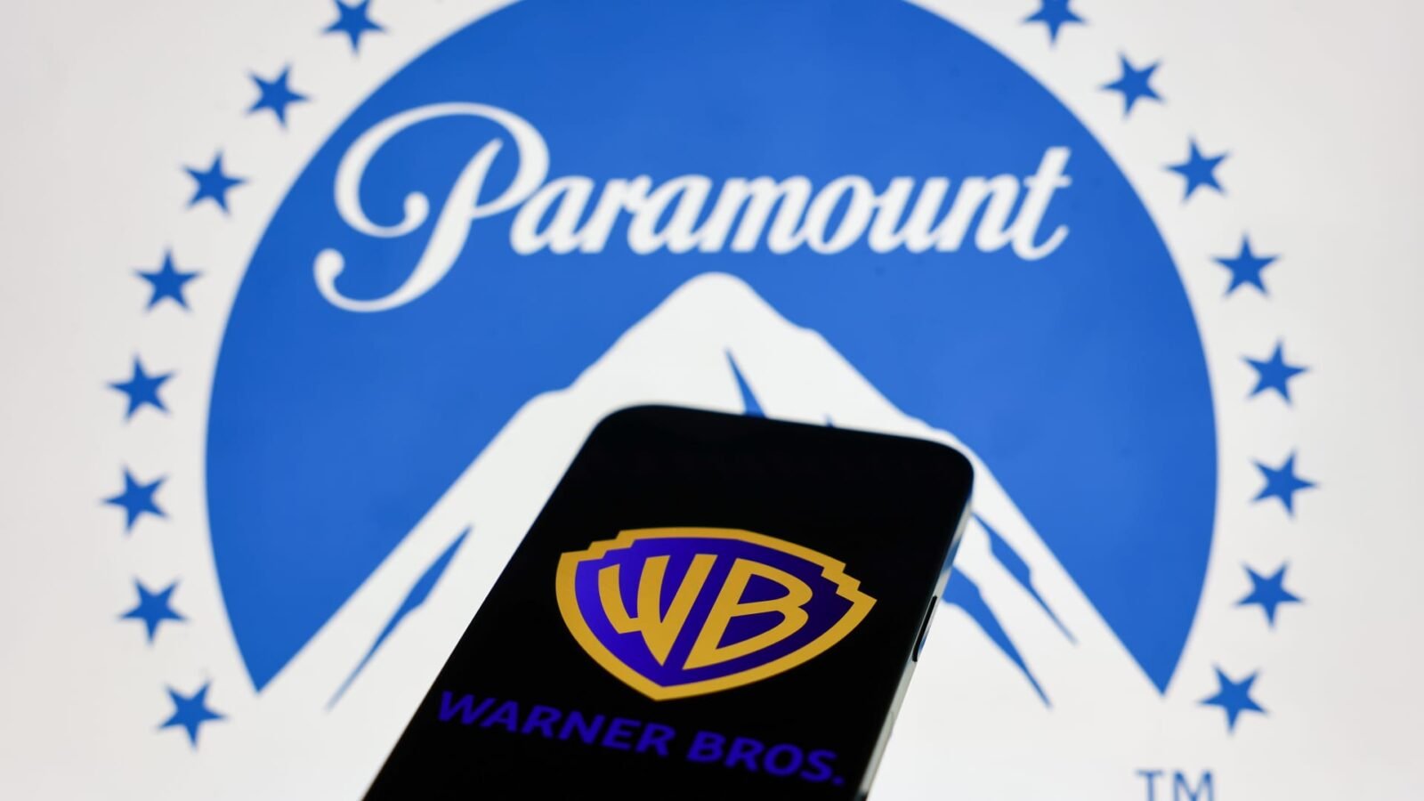 Paramount Agrees to Delay Warner Bros. Discovery Deal Until Mid-2027