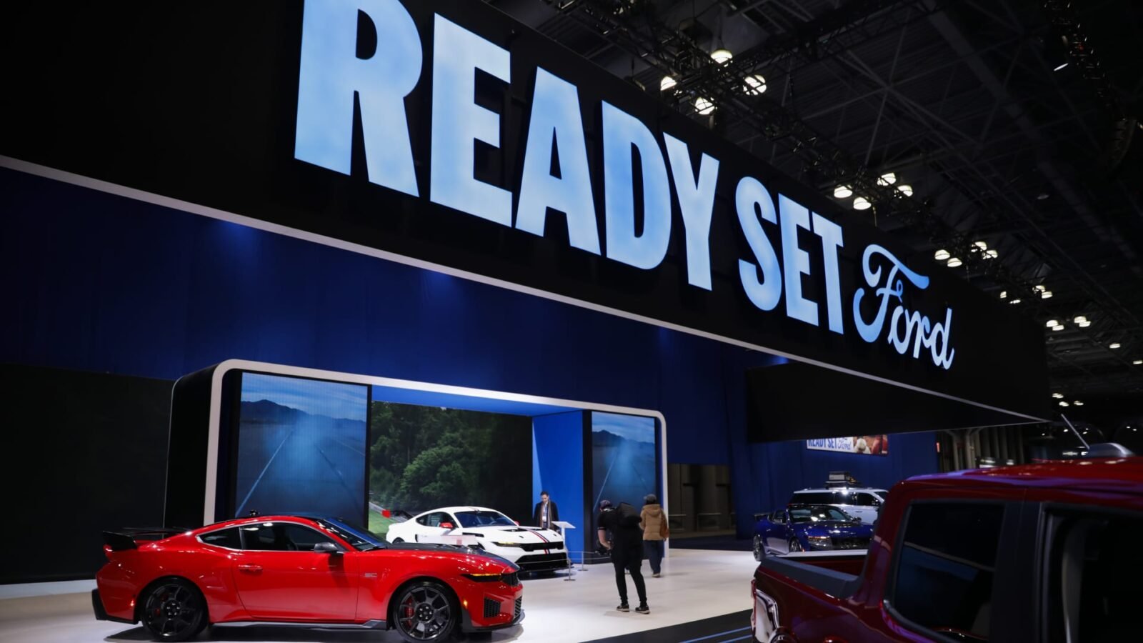 Ford Shares Jump 7% After Automaker Raises 2026 Earnings Guidance