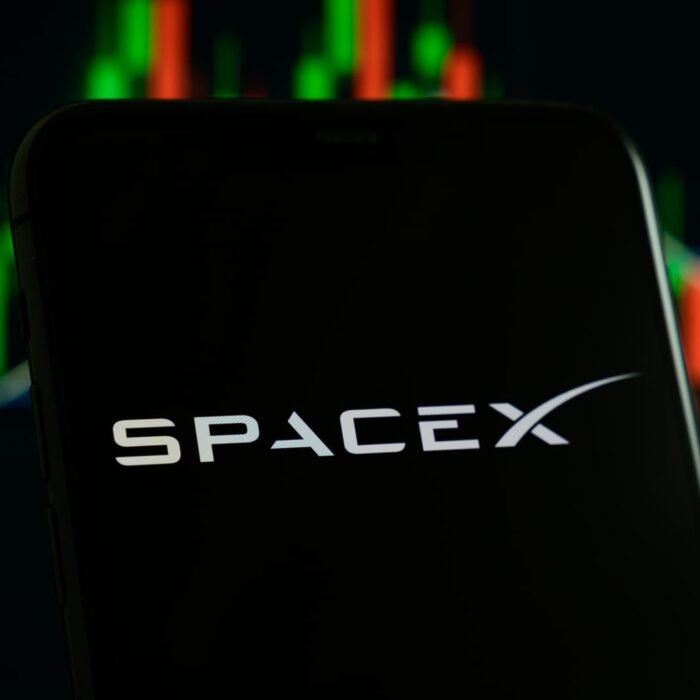 Short Interest in SpaceX Surges to 32% of Float Ahead of First Earnings Report