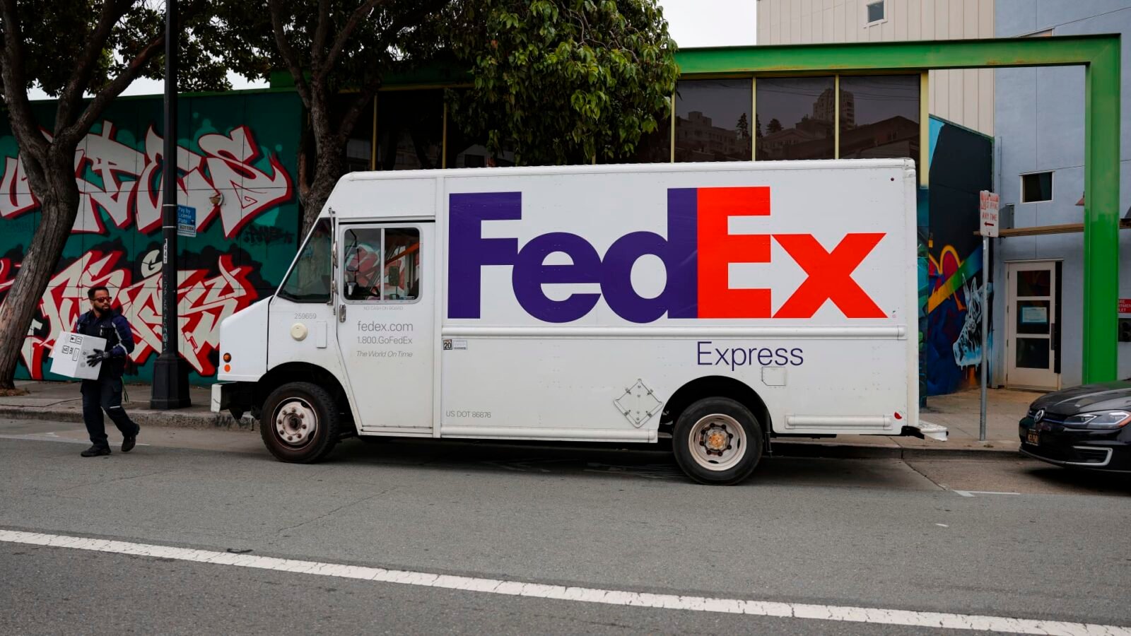 UPS and FedEx Pour Millions Into Cold-Chain Logistics as GLP-1 Drug Boom Reshapes Healthcare Shipping