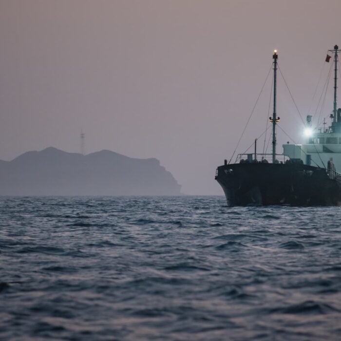 Oil Prices Fall as Strait of Hormuz Traffic Recovers From U.S.-Iran Tensions