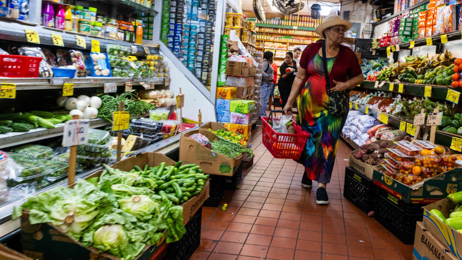 U.S. Inflation Falls More Than Expected in June as Energy Prices Slide
