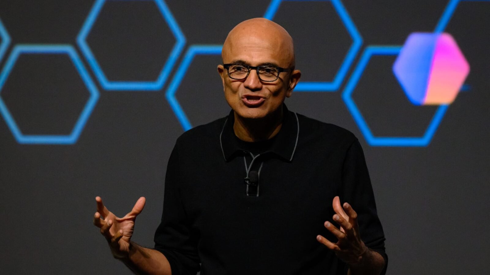 Microsoft Unveils Cost-Efficient AI Model for Cybersecurity Defense