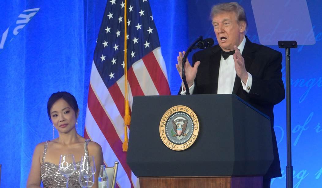 Trump Roasts Journalists at White House Correspondents' Dinner as Media Responds with Criticism