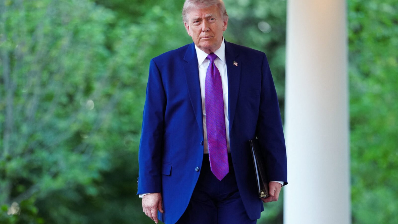 Trump Adds Fifth Statue to Rose Garden as Part of White House Beautification Effort