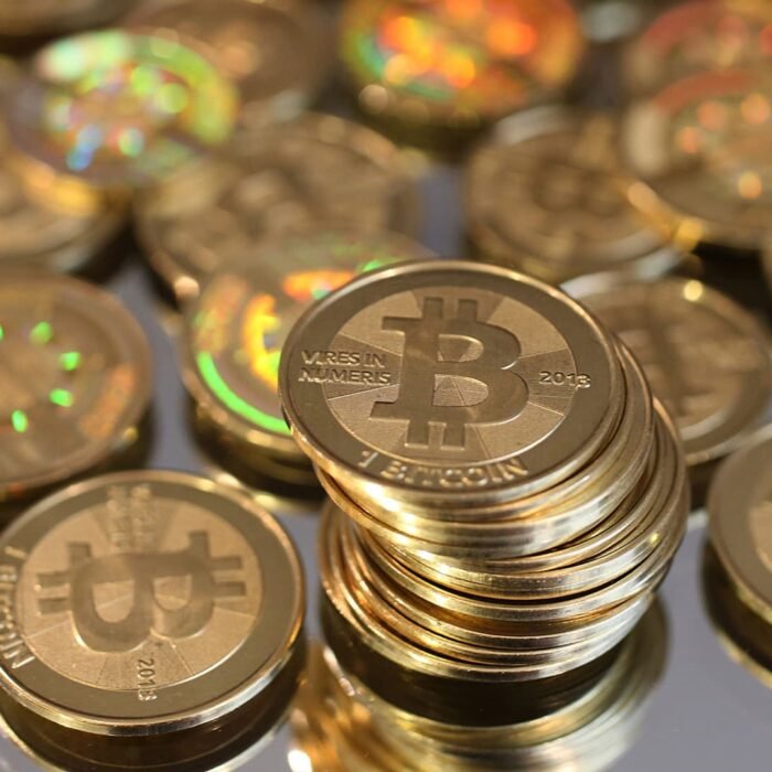 Bitcoin heads for 20% weekly gain as macro tailwinds and short squeeze fuel rally