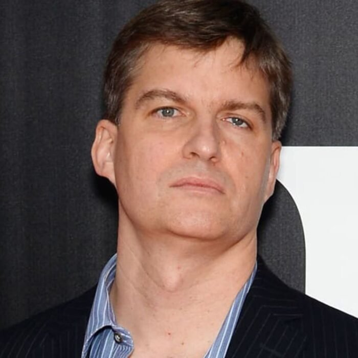 Michael Burry Maintains Bearish Stance Despite Market Rally, Warns of Potential 1987-Style Crash