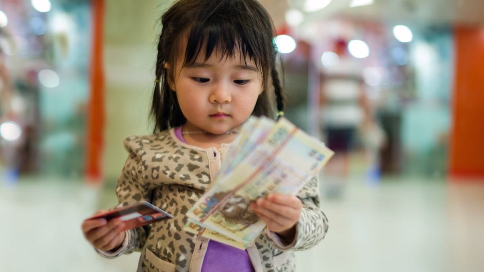 South Korean Parents Open Investment Accounts for Infants as Early Wealth-Building Trend Accelerates