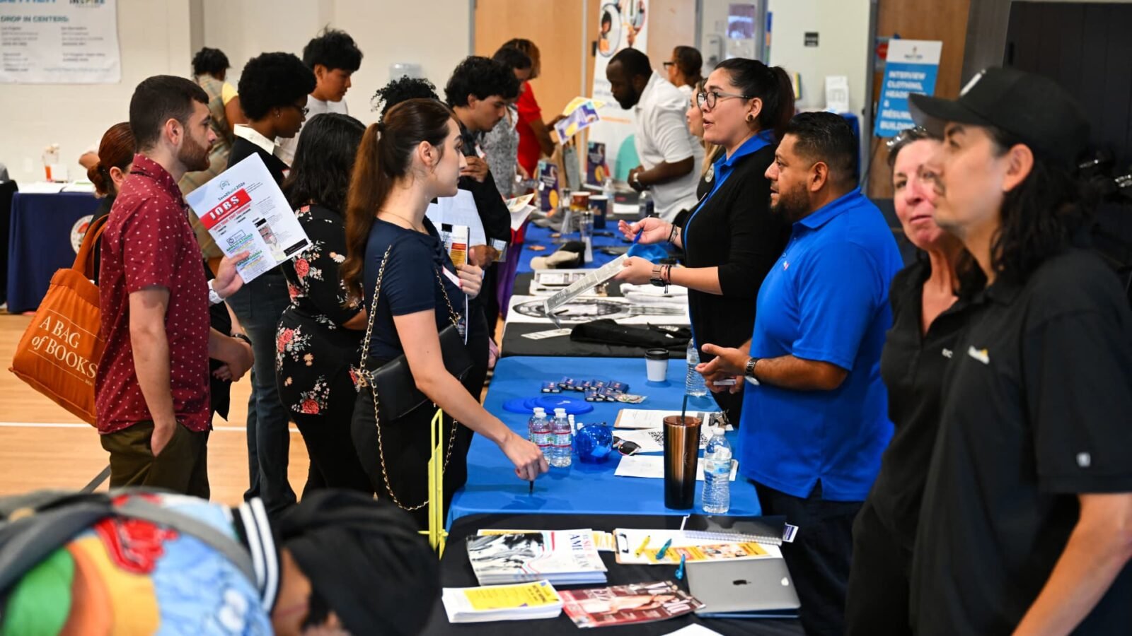 July Jobs Report Sends Mixed Signals as Payrolls Decline but Unemployment Drops