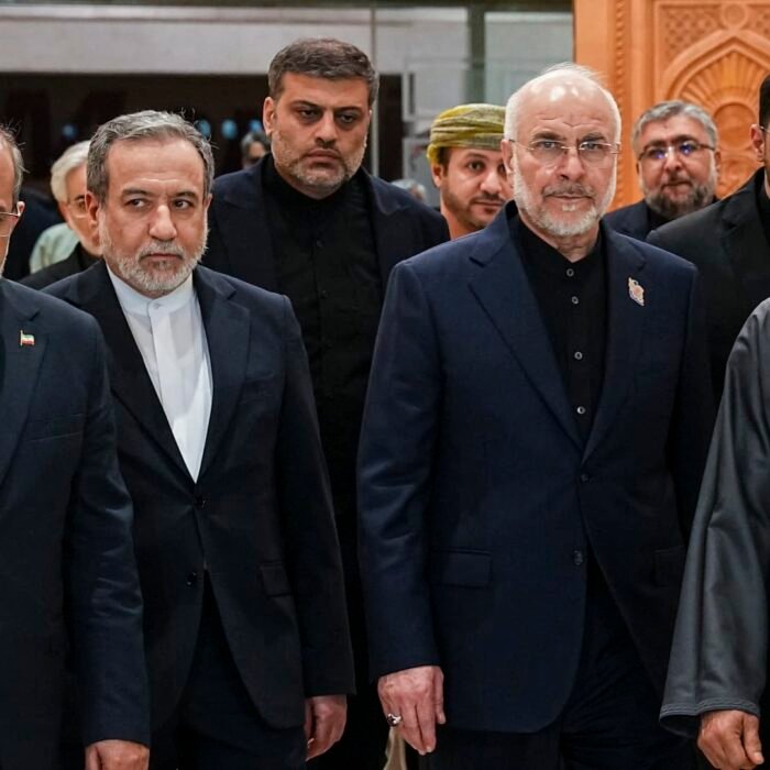 Iran and Oman near Hormuz deal as oil prices slide