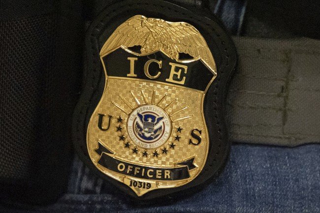 DNC Approves Resolution to Abolish ICE at Summer Meeting