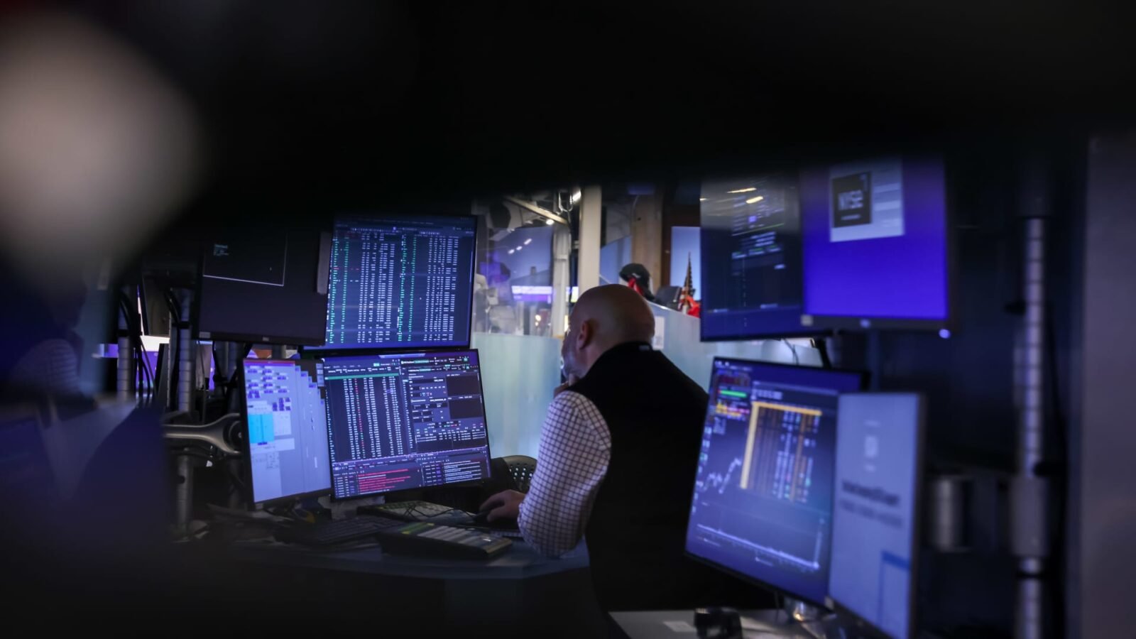 Global bond rout deepens as inflation worries push yields to multi-year highs